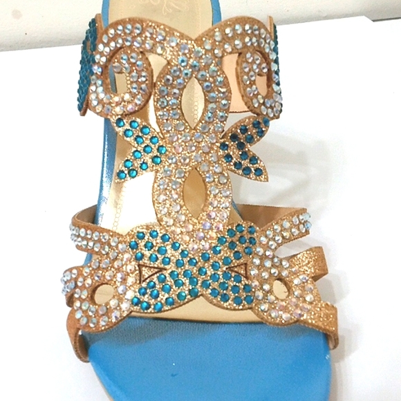 NIB🎁 FREE GIFT IS INCLUDED 🎁 Brand New Rhinestone Wedges Summer Shoes - Picture 7 of 13